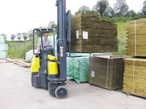 aisle master forklift (56)