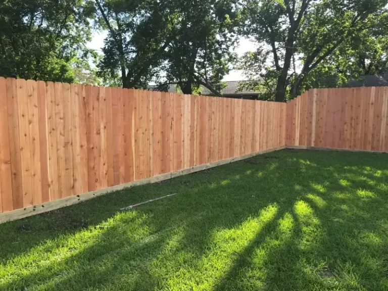 6 foot 8 foor fence builder montgomery, tx